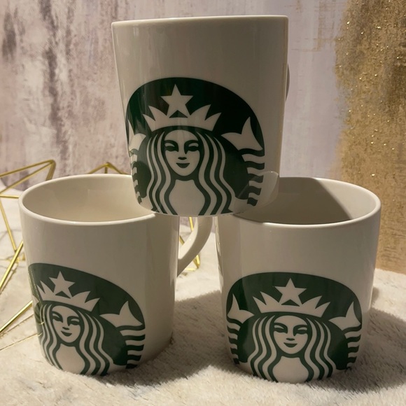 Set of 3 beautiful Starbucks 16 fl oz mugs ššš
